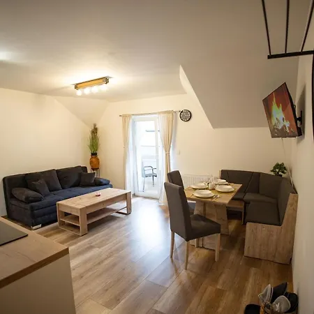 Apartman Lily *